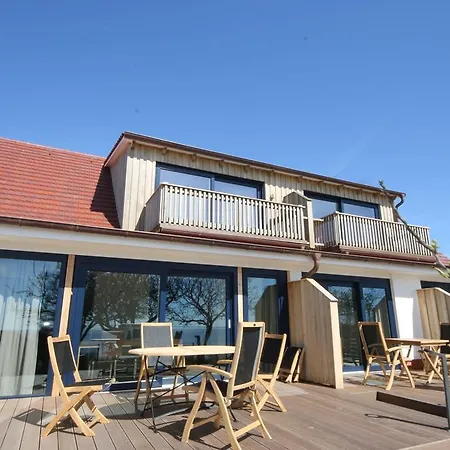 Zollhaus Klein Zicker * Mariendorf (Vorpommern-Rugen)